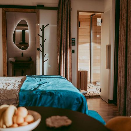 Ugo Apartman Halaszi Luaran gambar