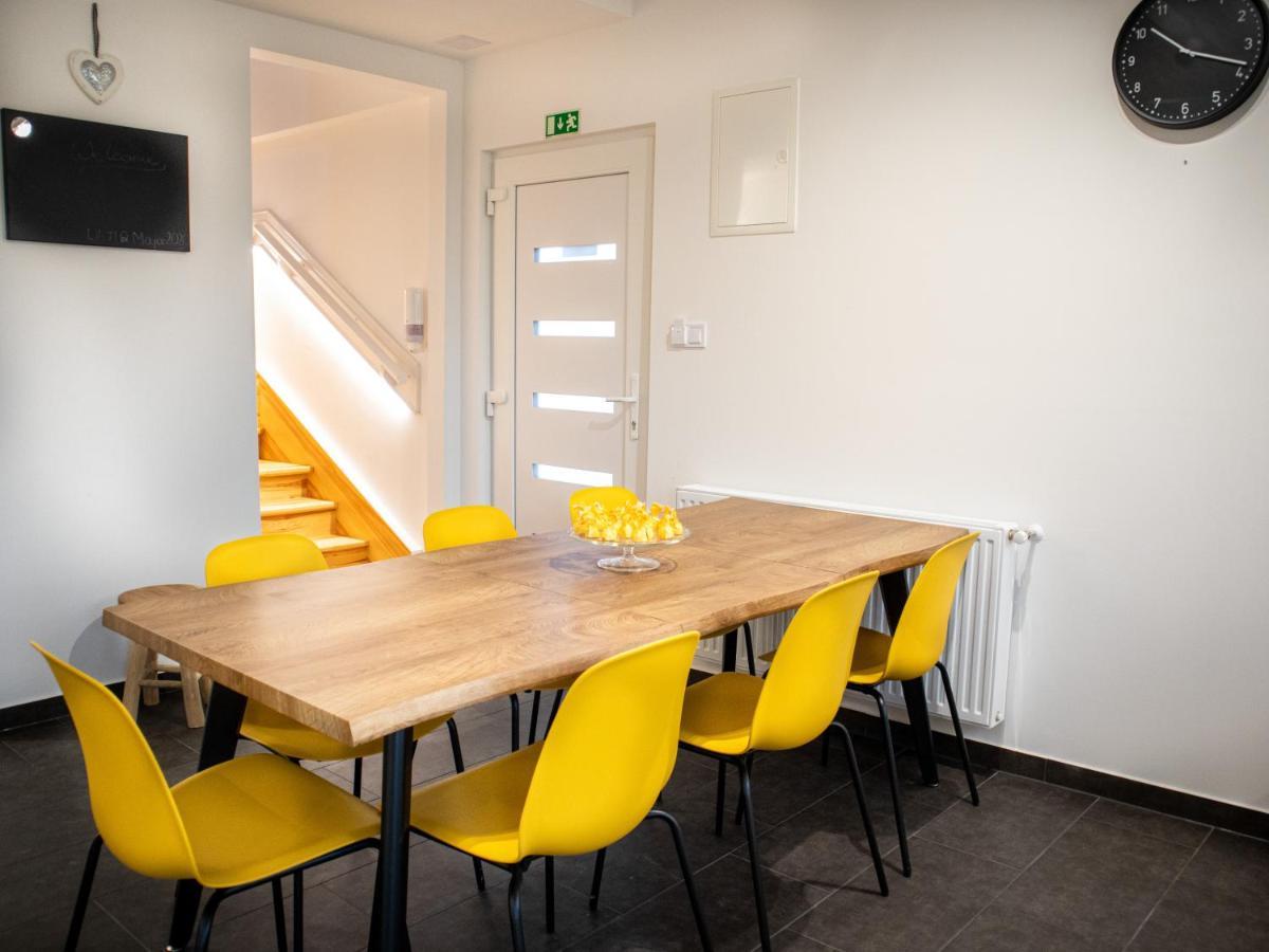 Ugo Apartman Halaszi Luaran gambar