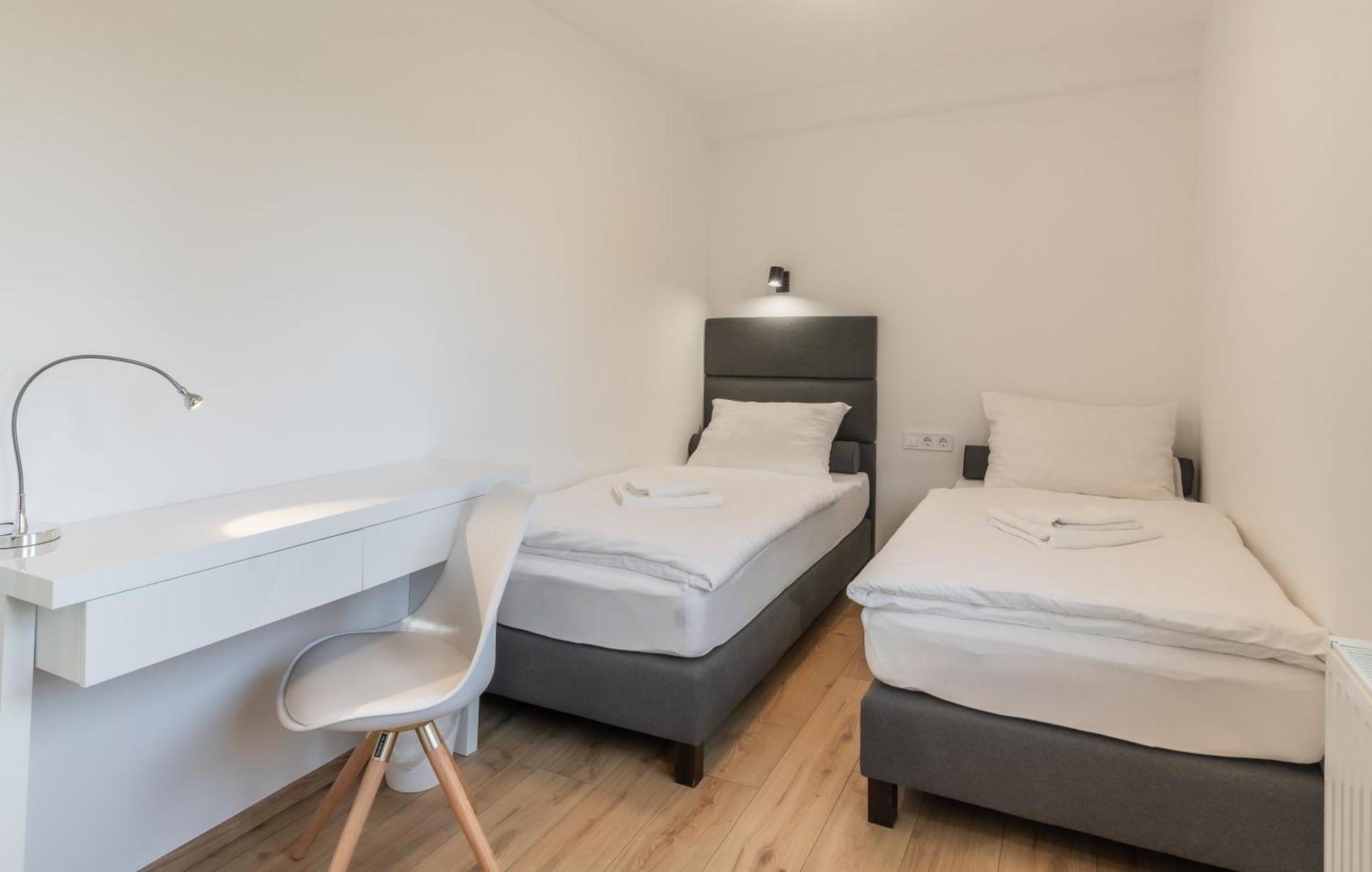 Ugo Apartman Halaszi Luaran gambar
