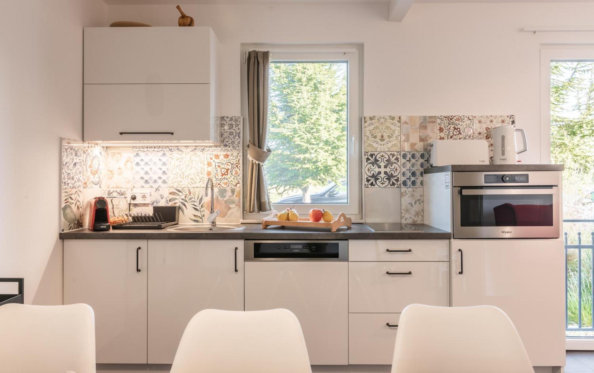 Ugo Apartman Halaszi Luaran gambar